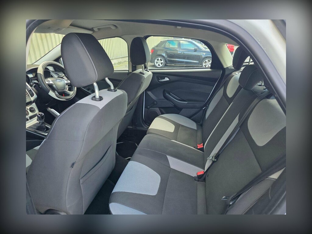 Ford Focus 1.6 Titanium Euro 5 Silver #10