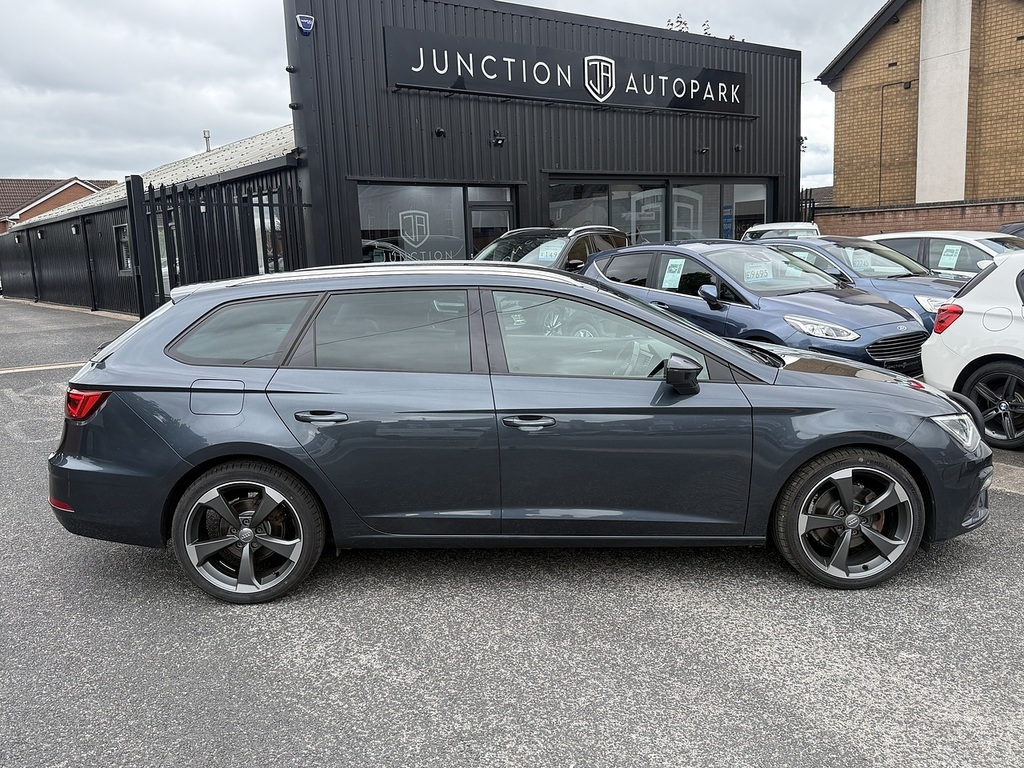 Seat Leon Tsi Evo Fr YF68OMG Grey #5