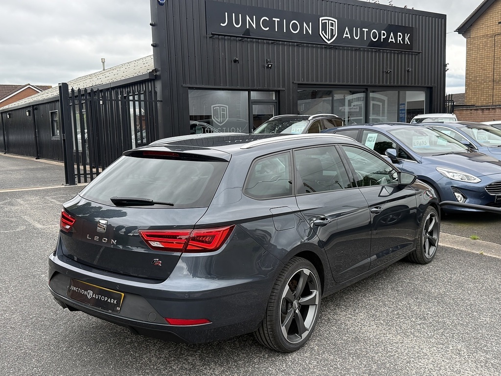 Seat Leon Tsi Evo Fr YF68OMG Grey #6