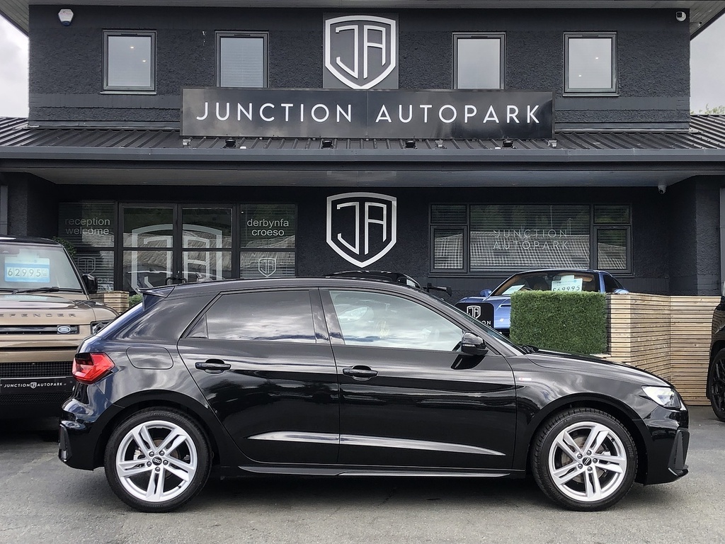 Audi A1 Tfsi S Line Black #5