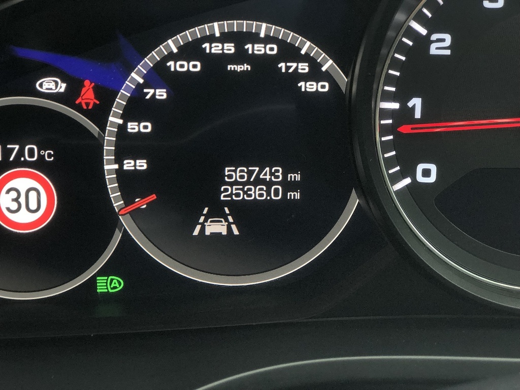 Porsche Cayenne Cayenne Grey #33