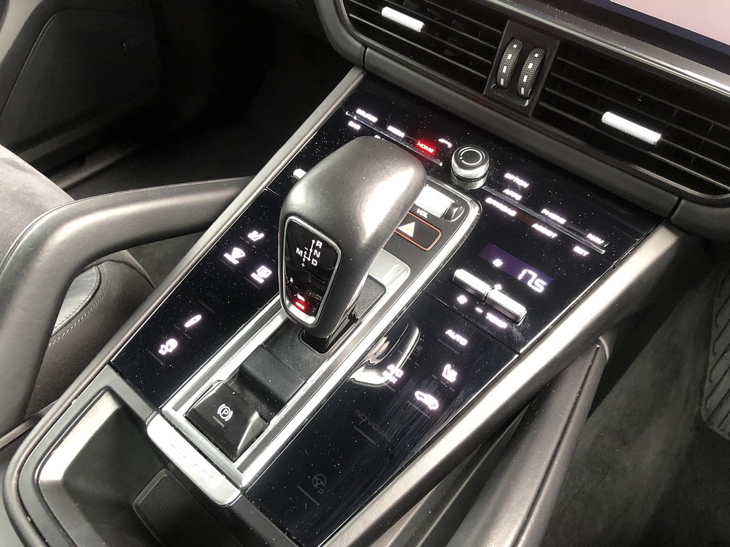 Porsche Cayenne Cayenne Grey #60