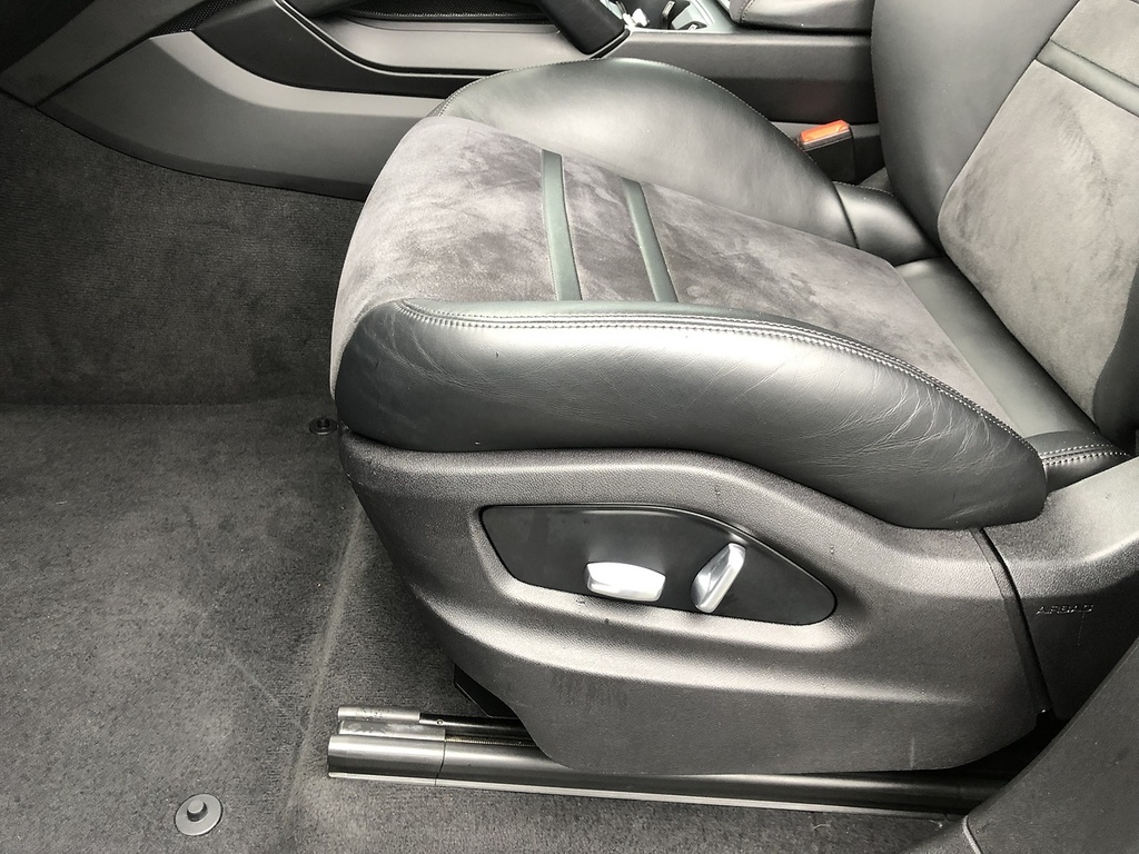 Porsche Cayenne Cayenne Grey #29