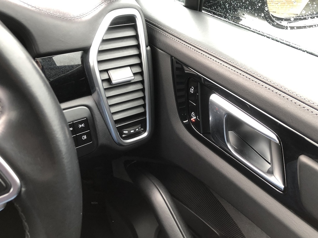 Porsche Cayenne Cayenne Grey #67