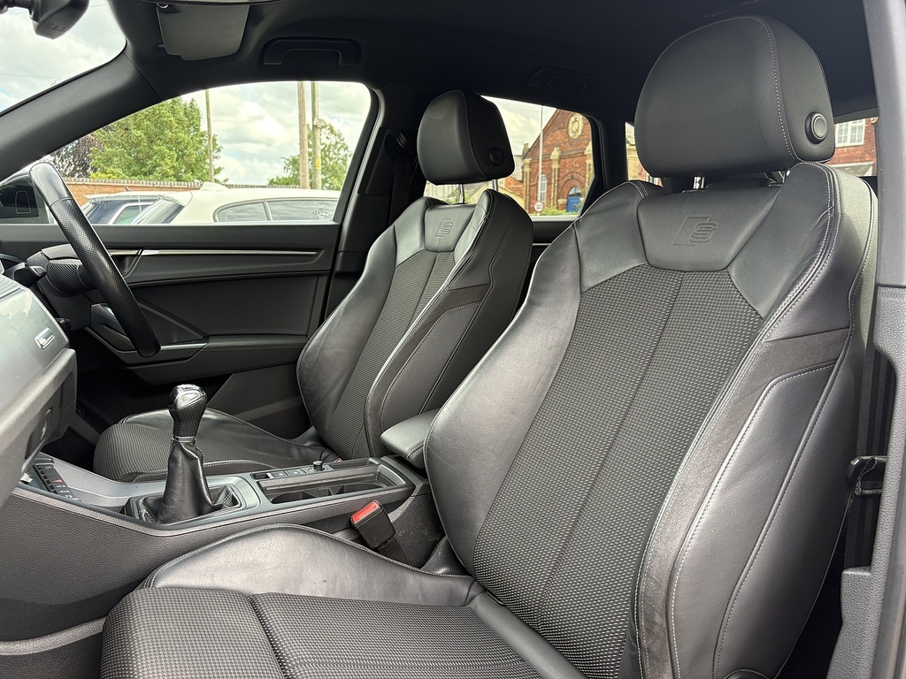 Audi Q3 Q3 S Line Black Edition 35 Tfsi Black #25