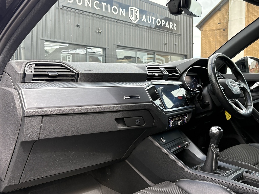 Audi Q3 Q3 S Line Black Edition 35 Tfsi Black #27