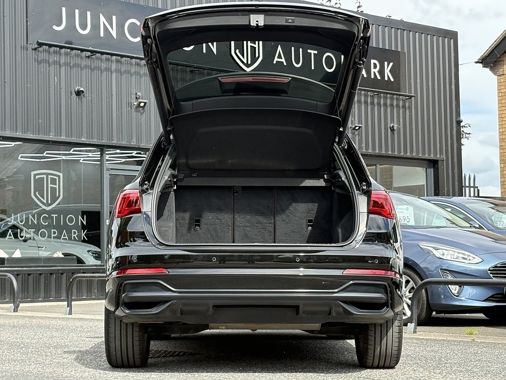 Audi Q3 Q3 S Line Black Edition 35 Tfsi Black #44