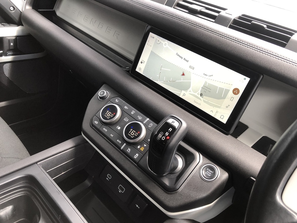 Land Rover Defender 110 Carpathian Edition Grey #41