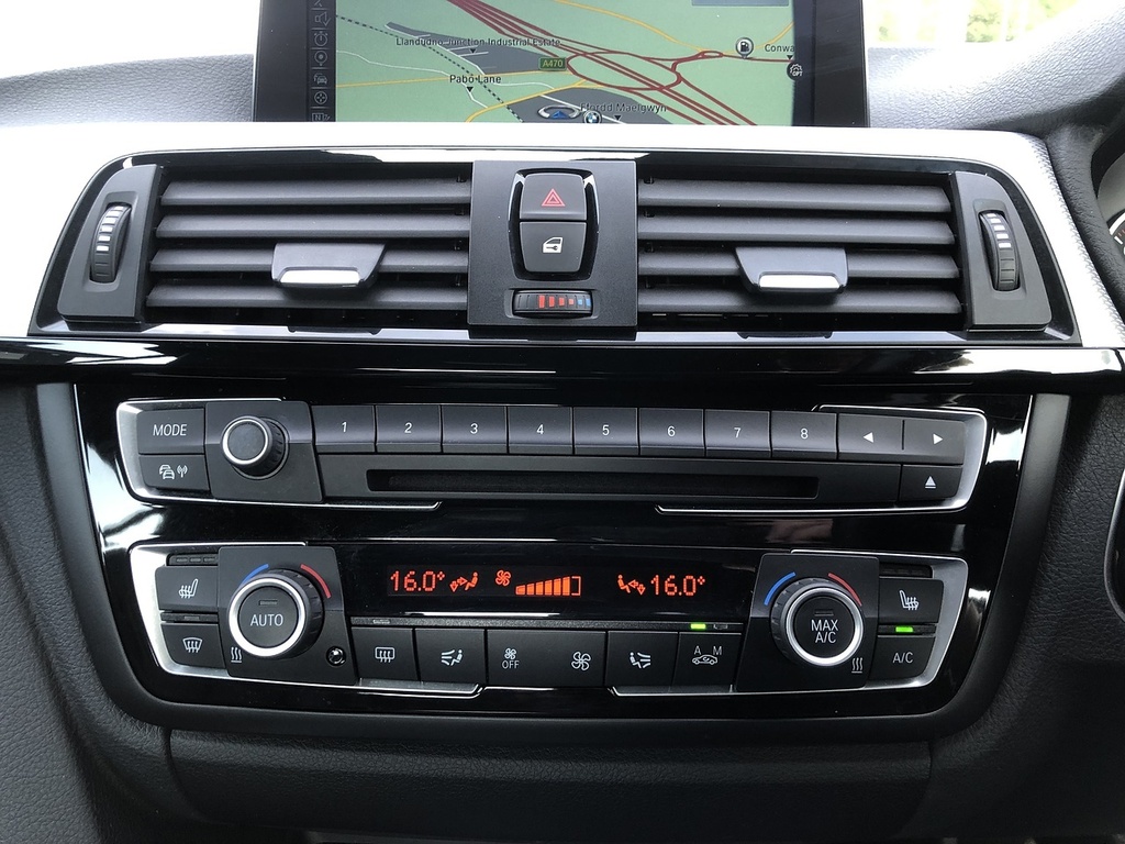 BMW 4 Series 2.0 420D Luxury Euro 6 Ss #56