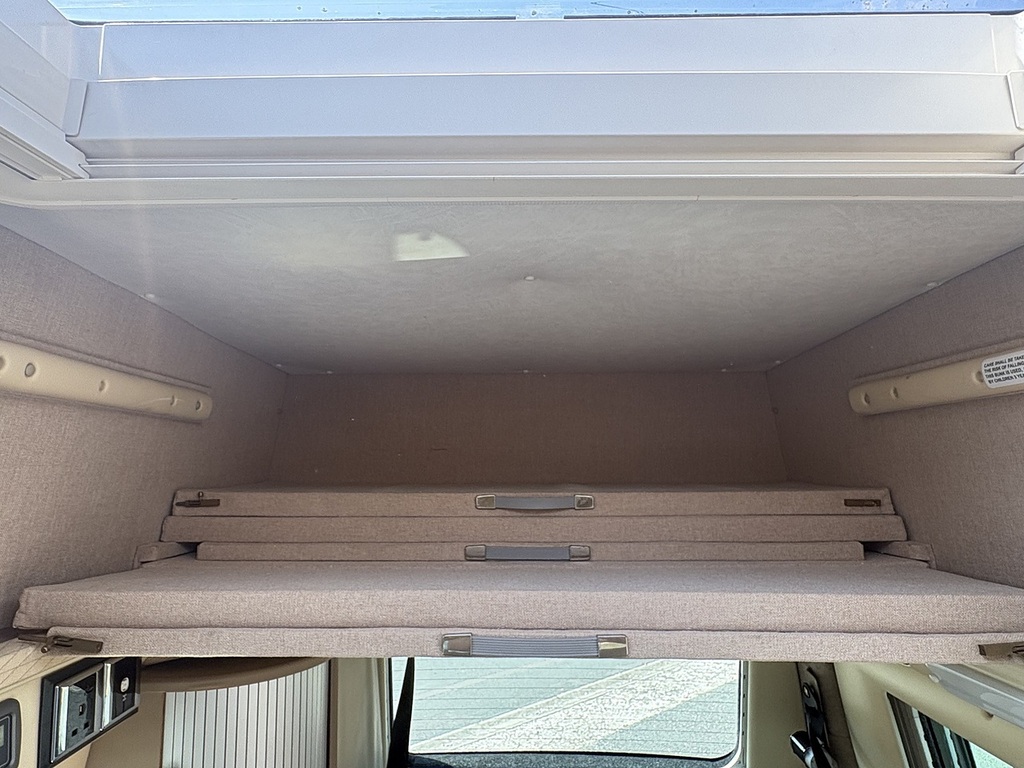 Volkswagen Transporter 2.5 Tdi T28 Camper Conversion Silver #21