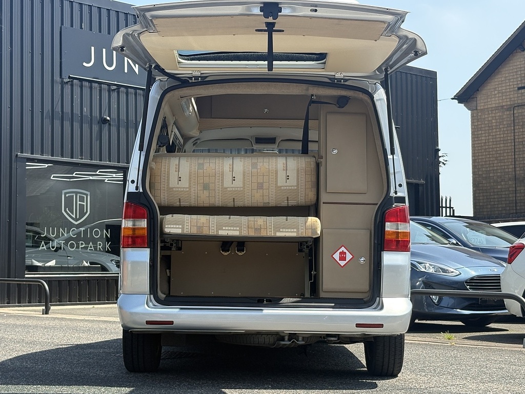 Volkswagen Transporter 2.5 Tdi T28 Camper Conversion Silver #8