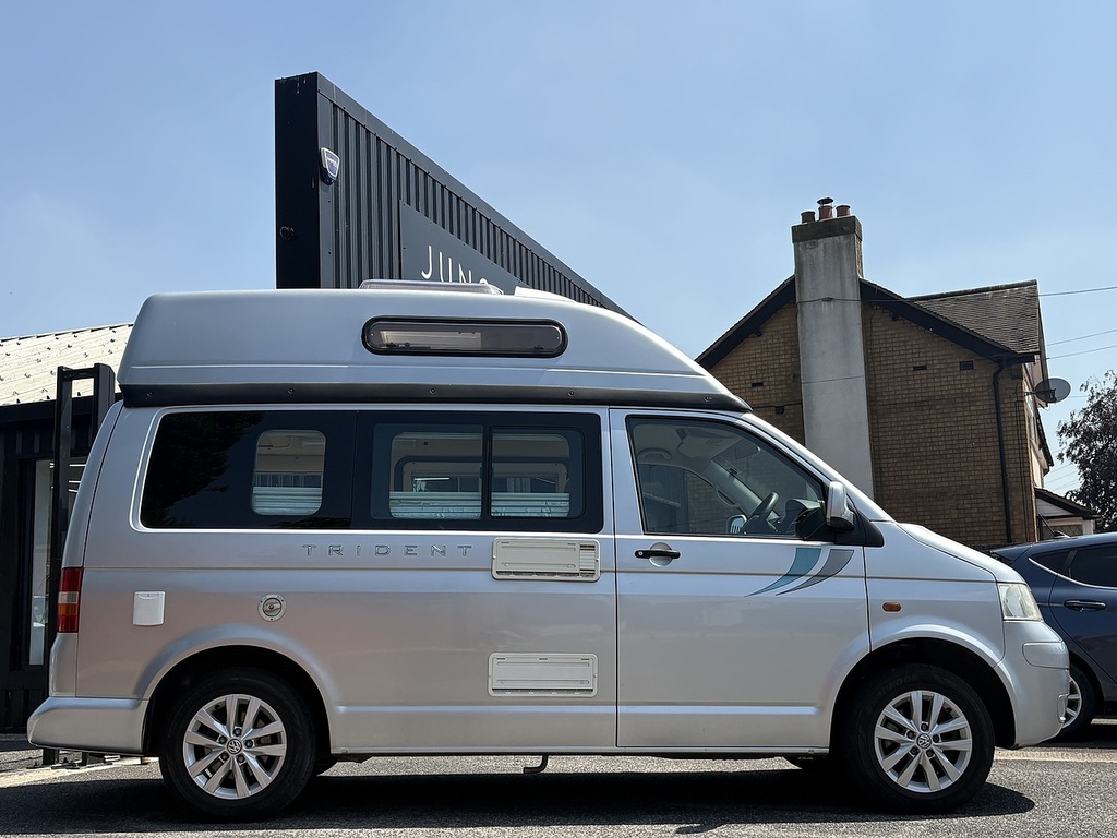 Volkswagen Transporter Mpv Silver #4