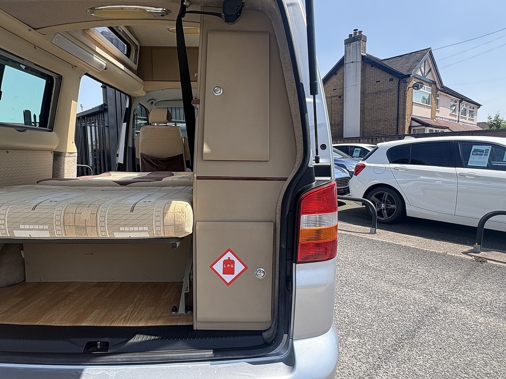 Volkswagen Transporter 2.5 Tdi T28 Camper Conversion Silver #11