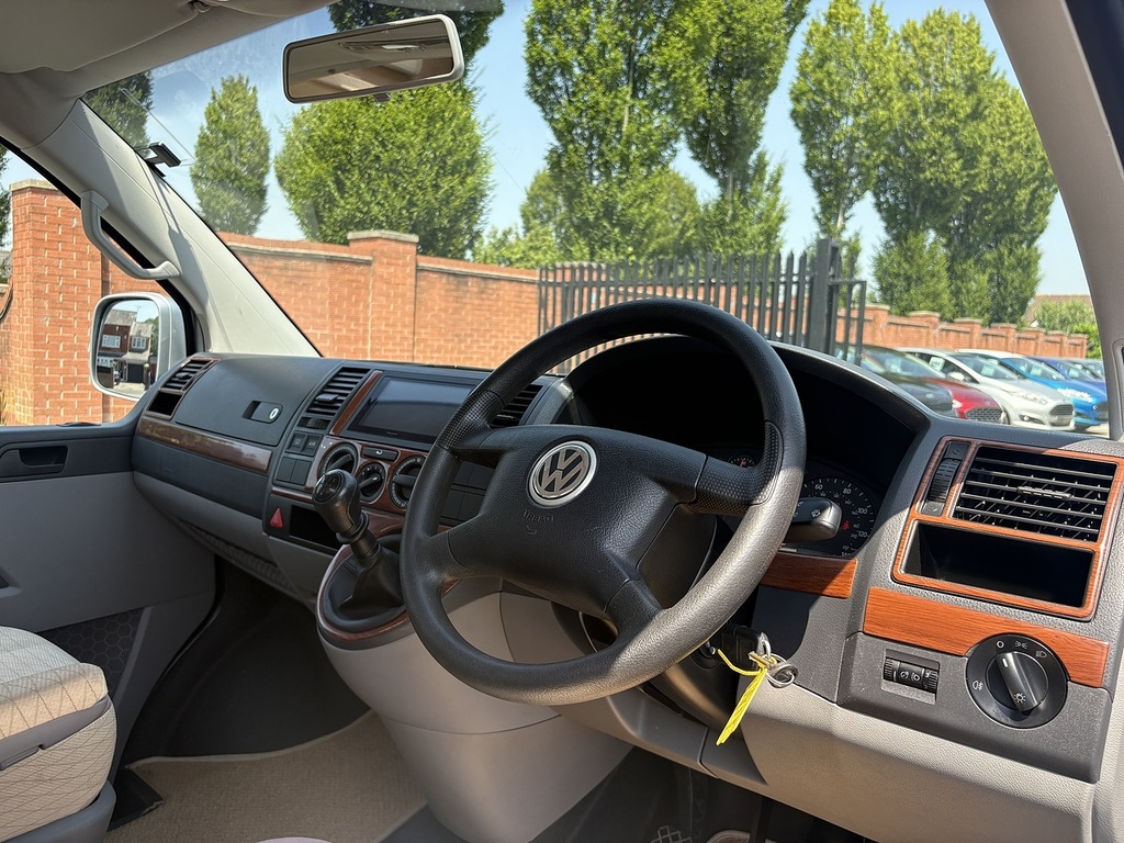 Volkswagen Transporter 2.5 Tdi T28 Camper Conversion Silver #39