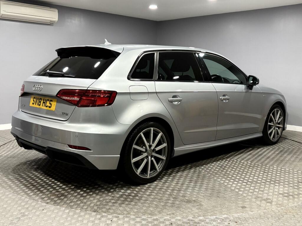 Audi A3 1.5 Tfsi Cod Black Edition Sportback Euro 6 Ss SV18HCS Silver #3