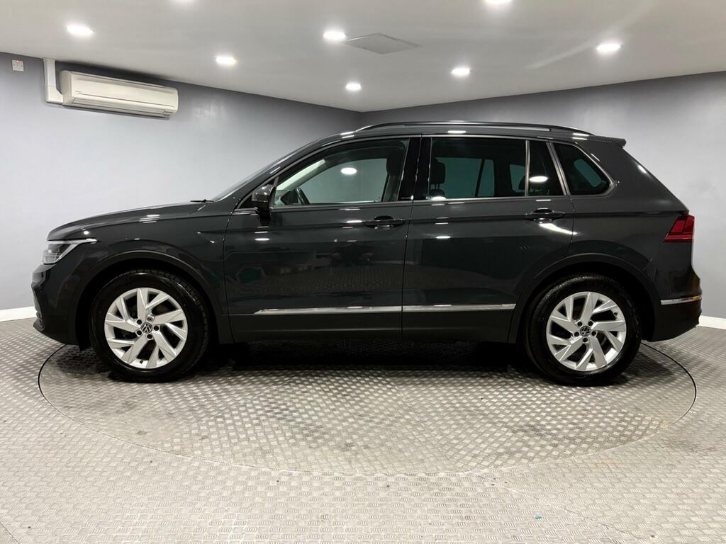 Volkswagen Tiguan 1.5 Tsi Life Euro 6 Ss HJ70XZX Grey #6
