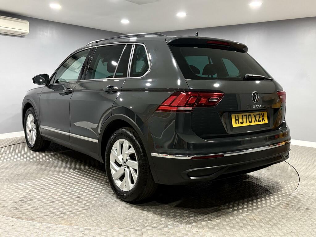 Volkswagen Tiguan 1.5 Tsi Life Euro 6 Ss HJ70XZX Grey #5