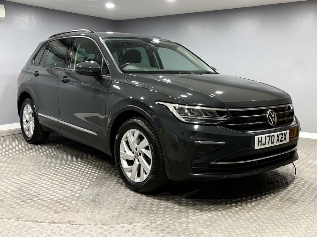Volkswagen Tiguan 1.5 Tsi Life Euro 6 Ss Grey