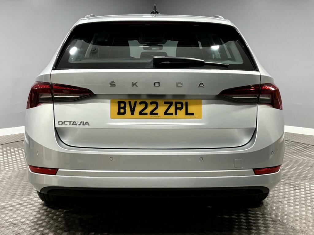 Skoda Octavia 2.0 Tdi Se Technology Estate Dsg Euro 6 BV22ZPL Silver #4