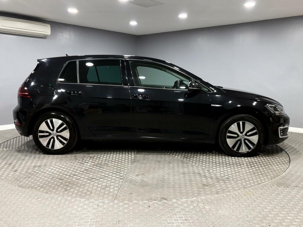 Volkswagen e-Golf 35.8Kwh E-golf Black #2