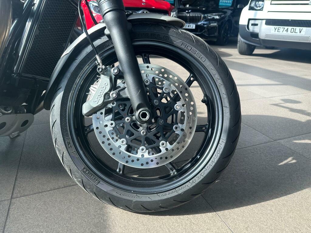 Triumph 660Cc Red #8