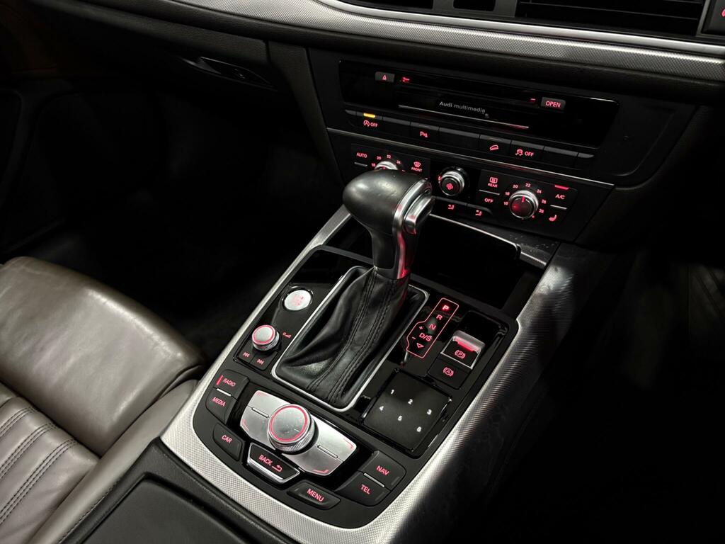 Audi A6 Allroad Allroad 2014 64 White #27