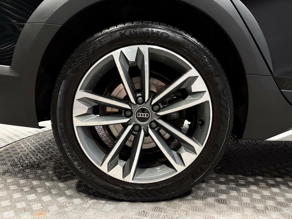 Audi A4 Allroad Vorsprung White #57