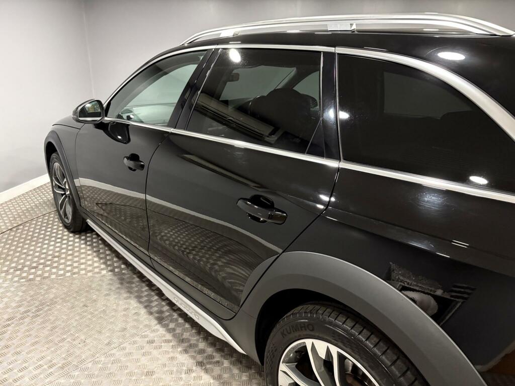 Audi A4 Allroad Vorsprung White #56