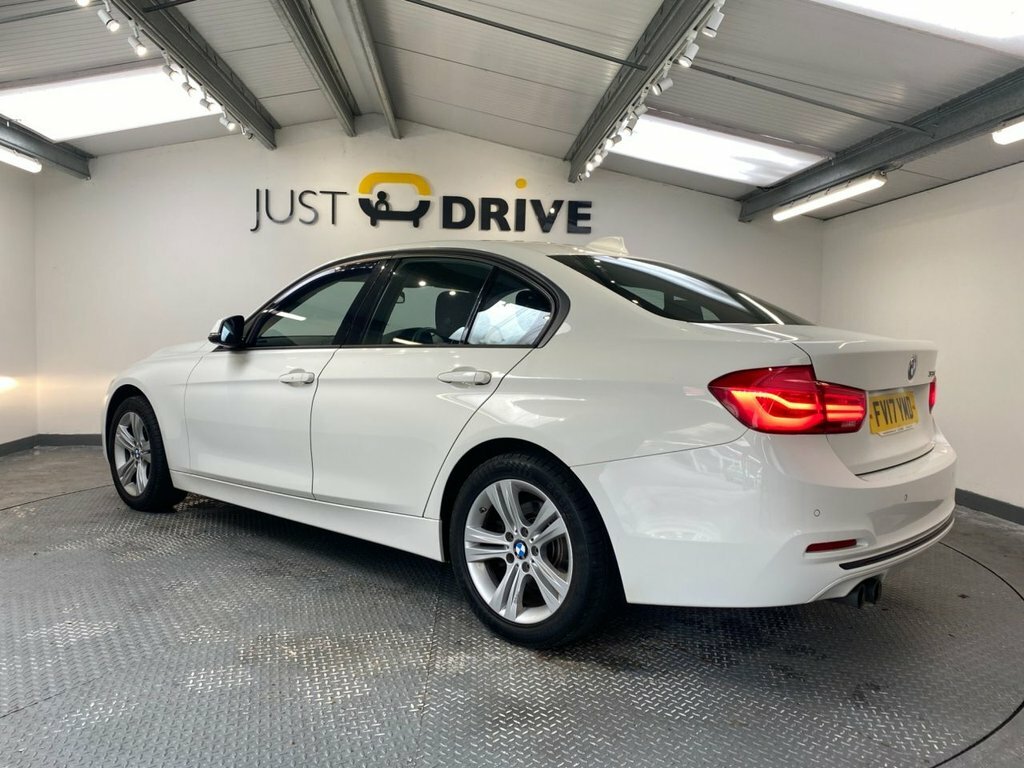 BMW 3 Series 2L Sport White #4