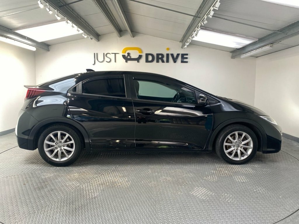 Honda Civic 1.6L Se Plus Black #6