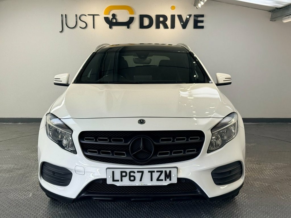 Mercedes-Benz GLA Class 2.1L Amg Line White #3