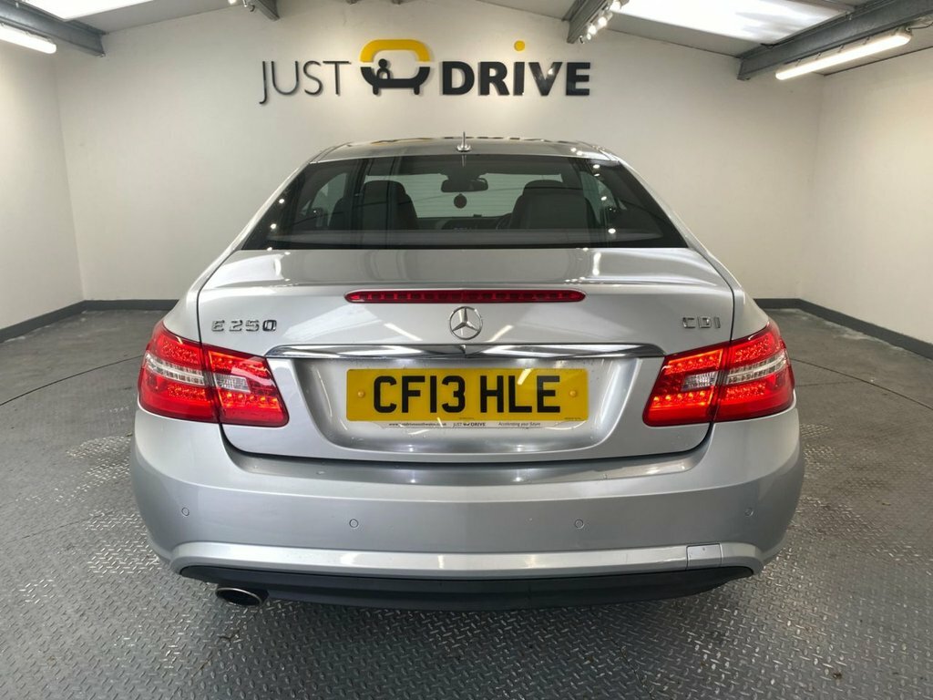 Mercedes-Benz E Class 2.1L Sport Silver #4