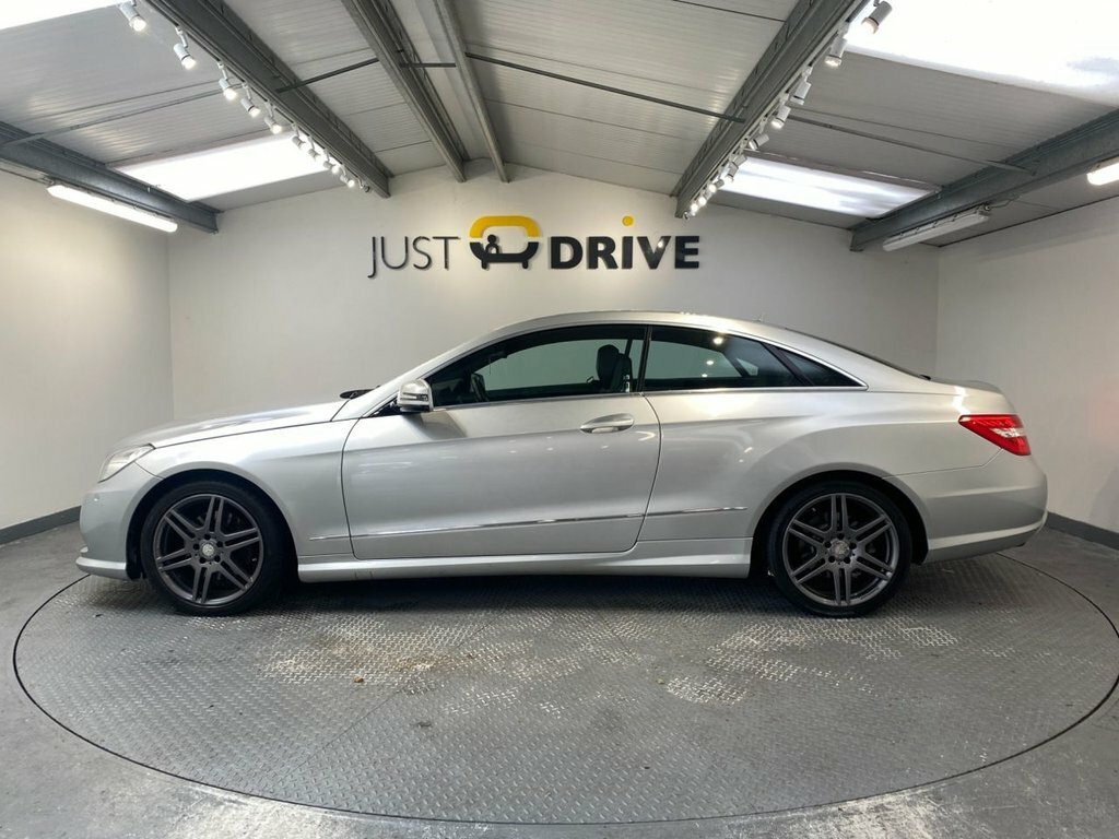 Mercedes-Benz E Class 2.1L Sport Silver #2
