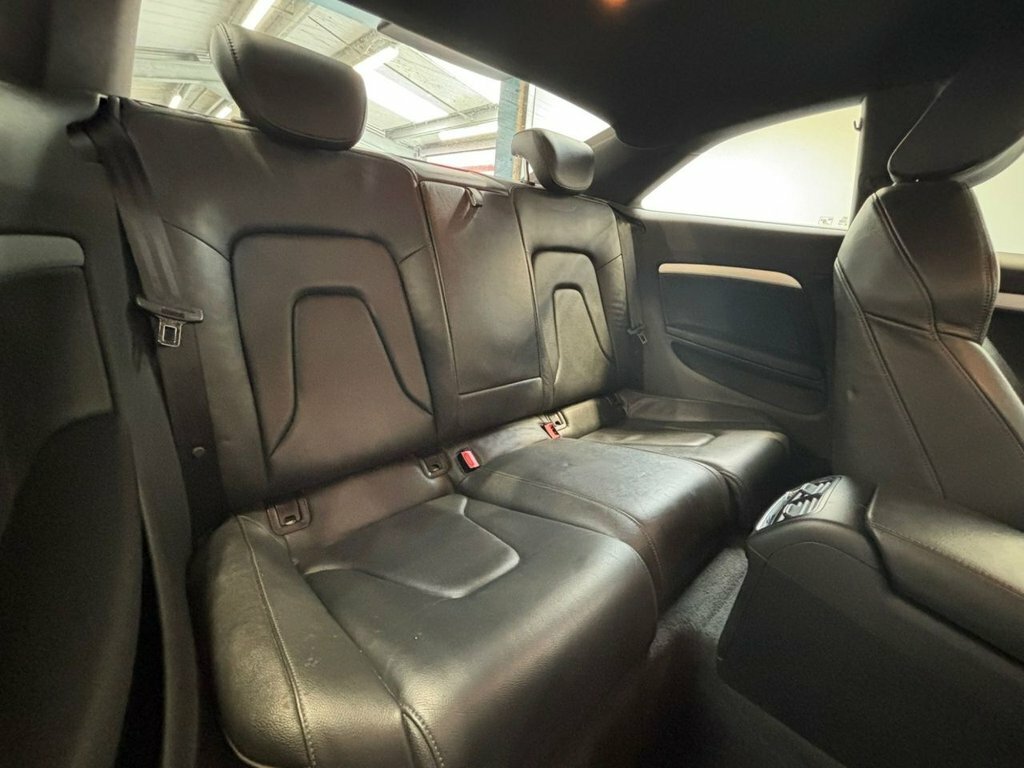 Audi A5 2.0 Tdi S Line Special Edition Euro 5 Ss Silver #22