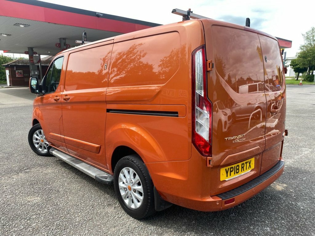 Ford Transit Custom 2L Limited Orange #4