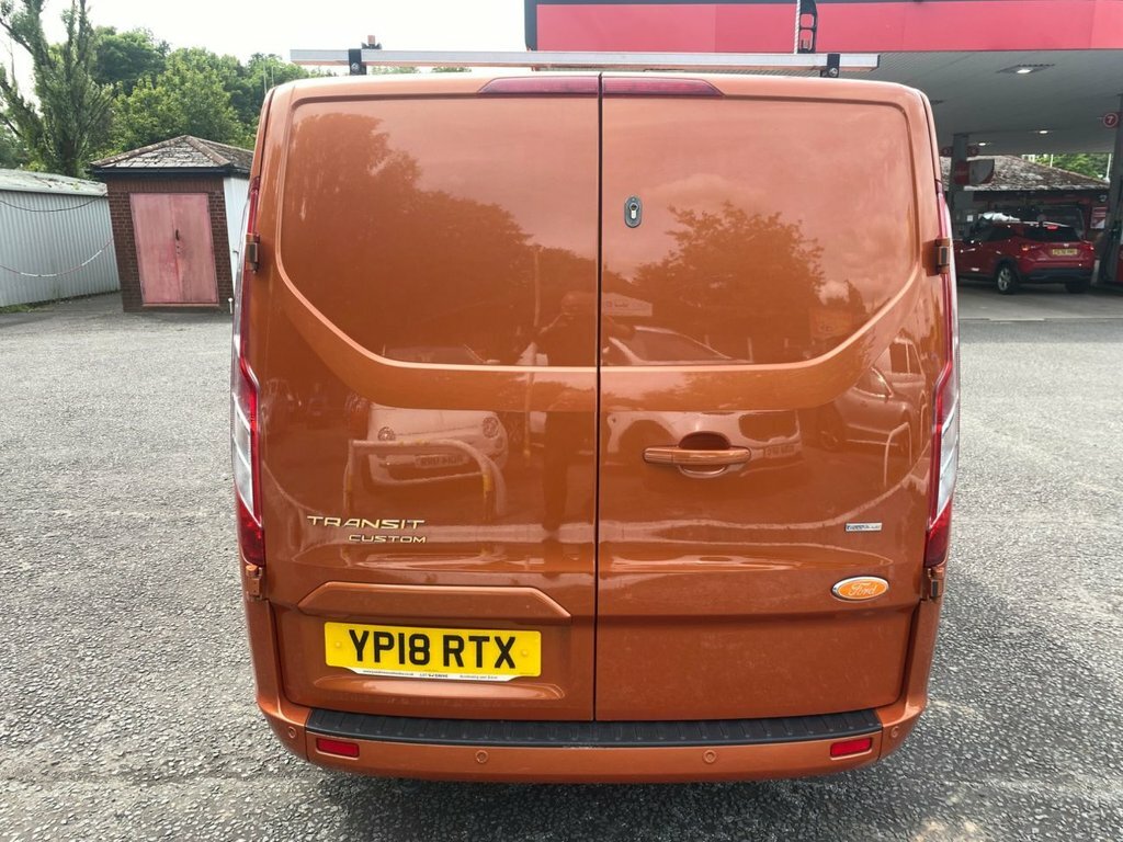 Ford Transit Custom 2L Limited Orange #5