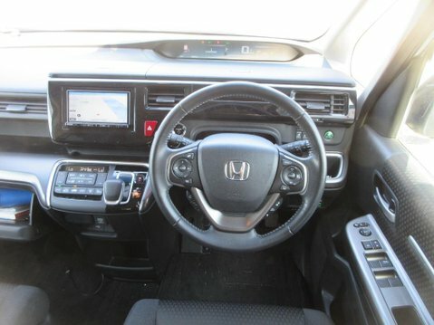 Honda StepWagon Honda Stepwagon Spada Z 2.0 Ulez 8 Sea Black #16