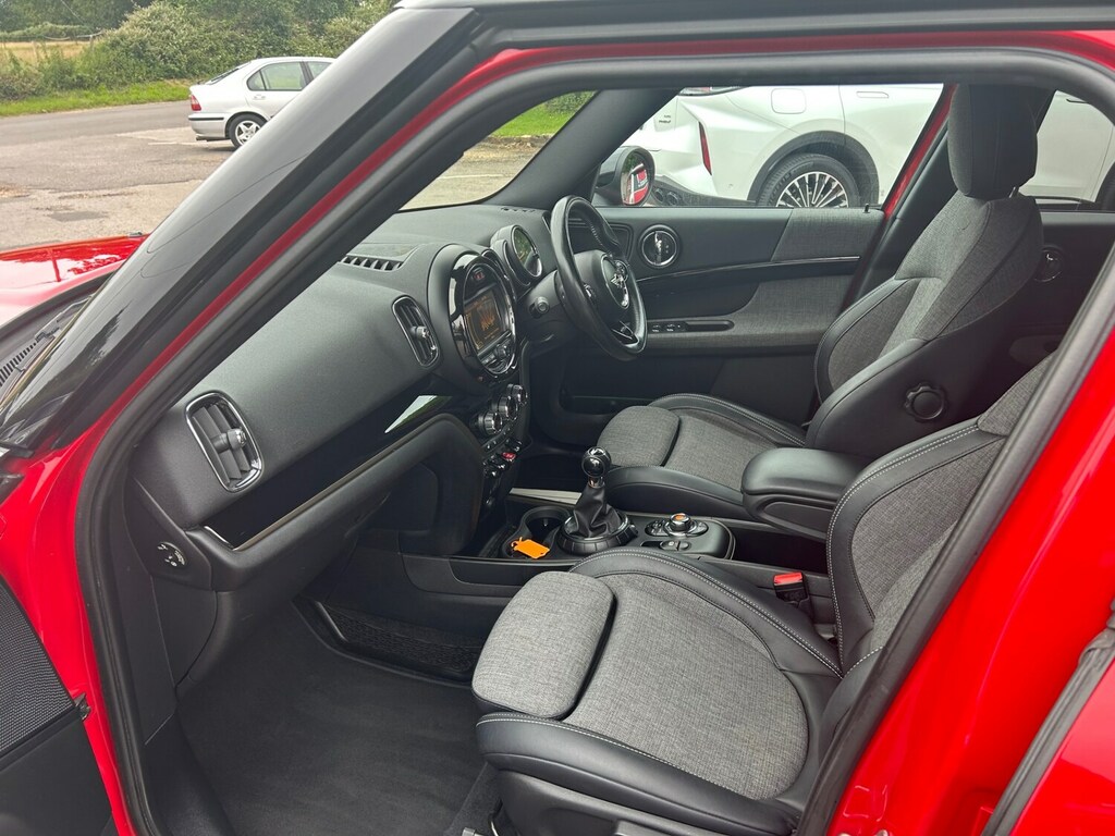 Mini Countryman 1.5L Cooper White #15