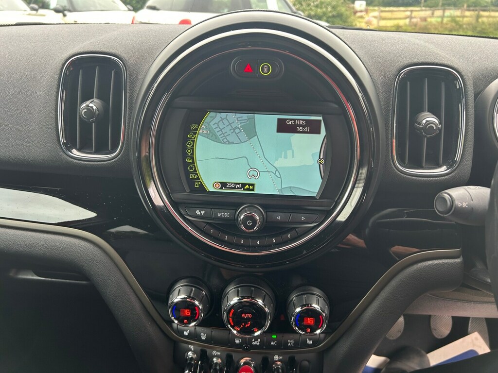 Mini Countryman 1.5L Cooper White #20