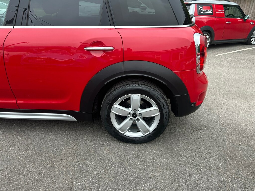Mini Countryman 1.5L Cooper White #23