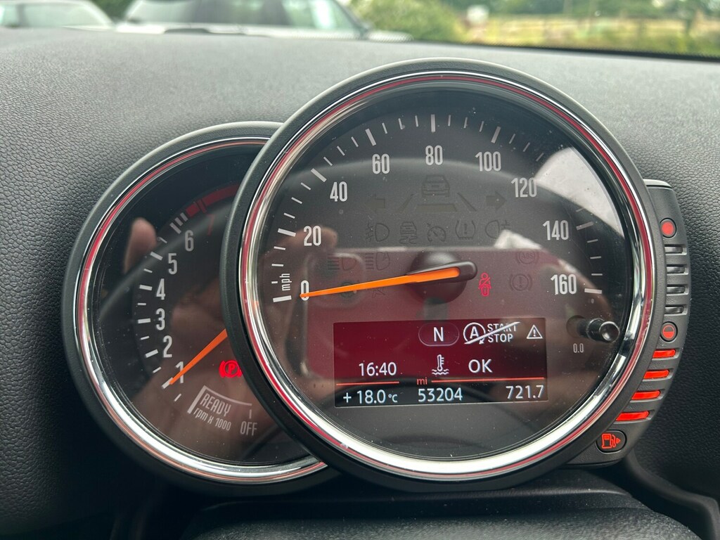 Mini Countryman 1.5L Cooper White #19