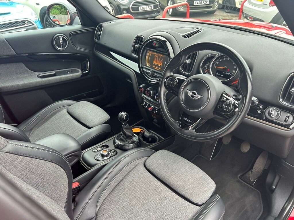 Mini Countryman 1.5L Cooper White #18