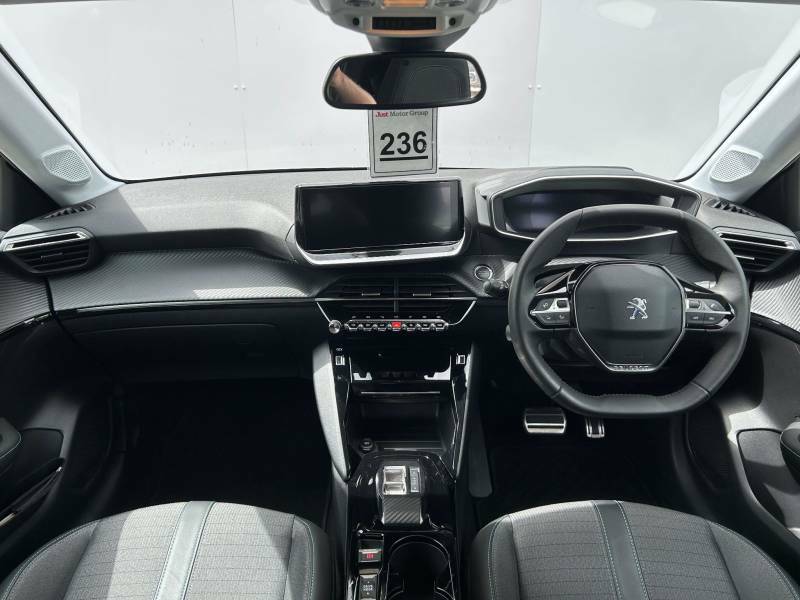 Peugeot e-208 100Kw Allure Premium 50Kwh - 2022 72 Red #4