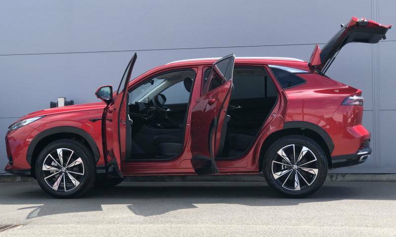 MG HS 1.5 T-gdi Se Dct Red #6