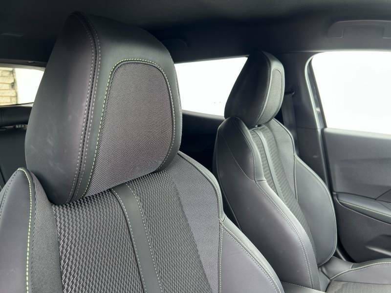 Peugeot e-2008 100Kw Gt 50Kwh - 2024 74 KM74ULP Grey #6