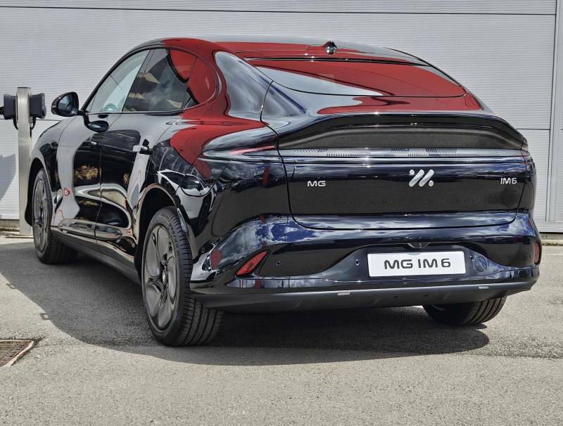 MG IM6 100Kwh Long Range Suv 407 Ps  #4