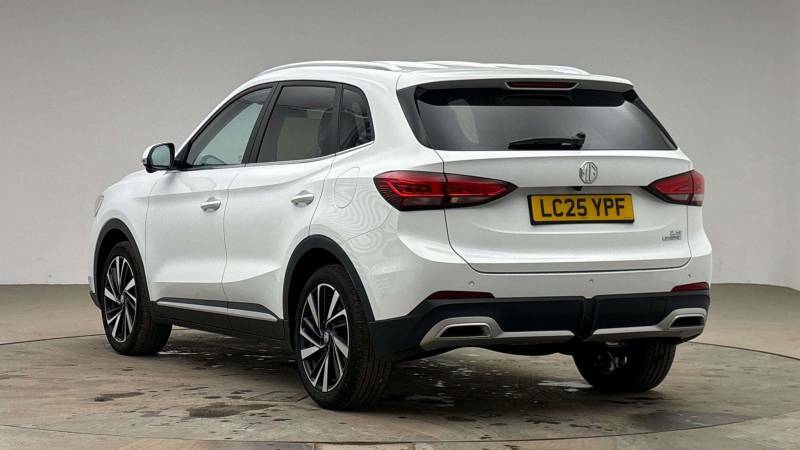 MG ZS 1.5 Hybrid Trophy White #4