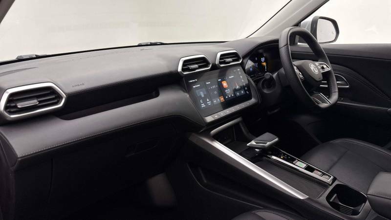 MG ZS 1.5 Hybrid Trophy Silver #2