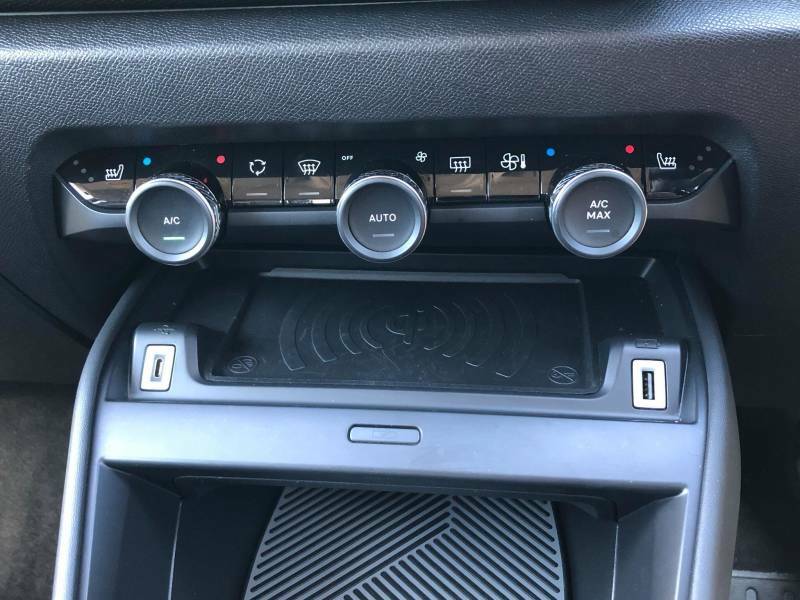 Citroen e-C4 50Kwh Shine Plus 7.4Kw Charger Grey #26