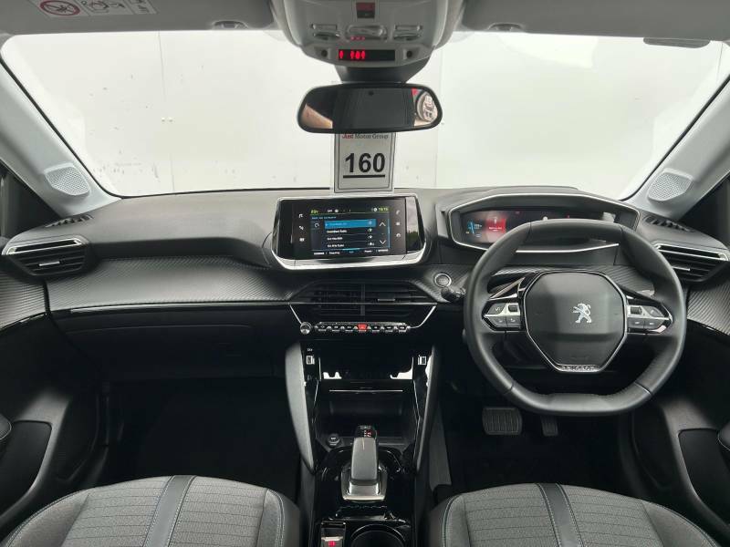 Peugeot e-208 100Kw Allure Premium 50Kwh Black #4